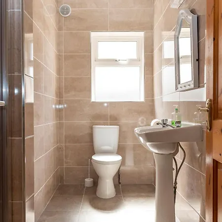 Bunhovil - 2 Bedroom Holiday home