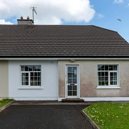 Bunhovil - 2 Bedroom Holiday home *