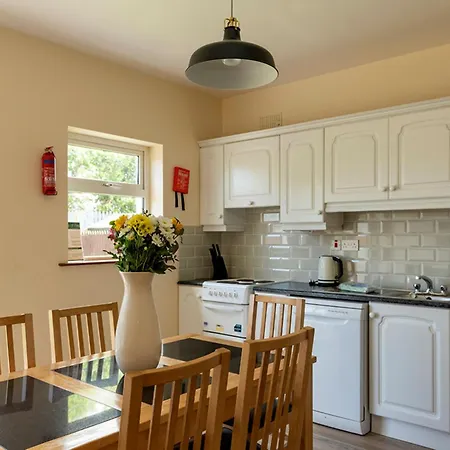 Bunhovil - 2 Bedroom Holiday home Bundoran